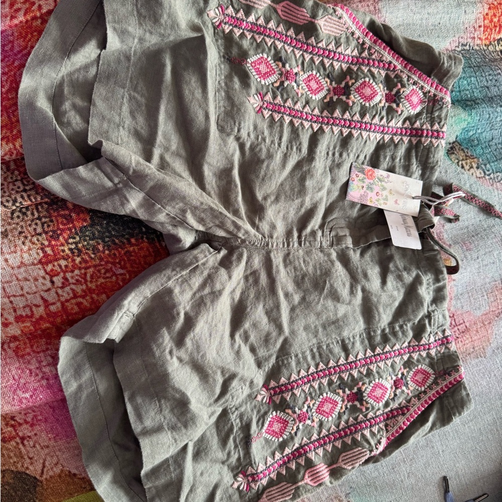 Johnny Was Gray Shorts with Pink Embroidery